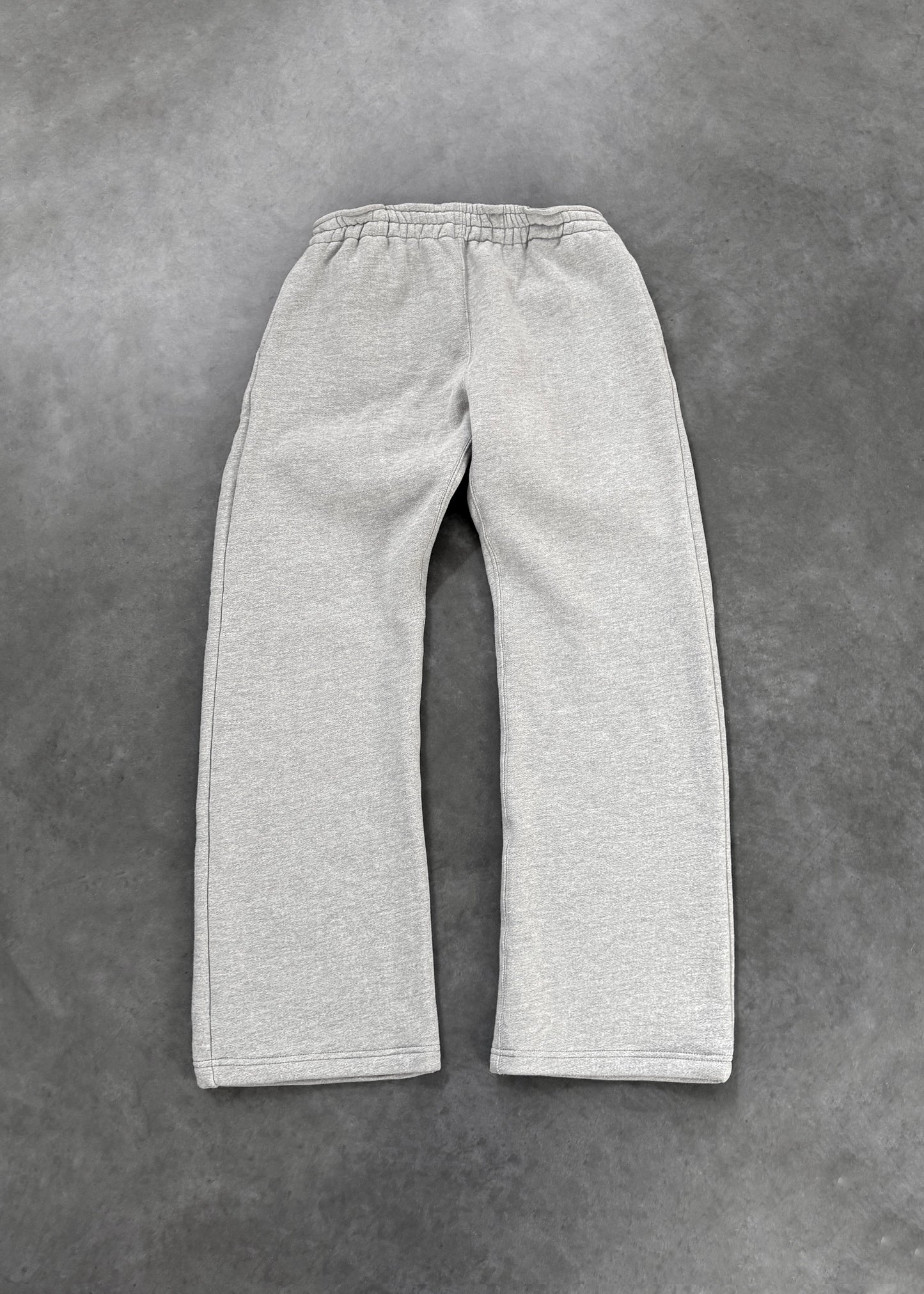 STRAIGHT-LEG SWEATPANTS - HEATHER GREY