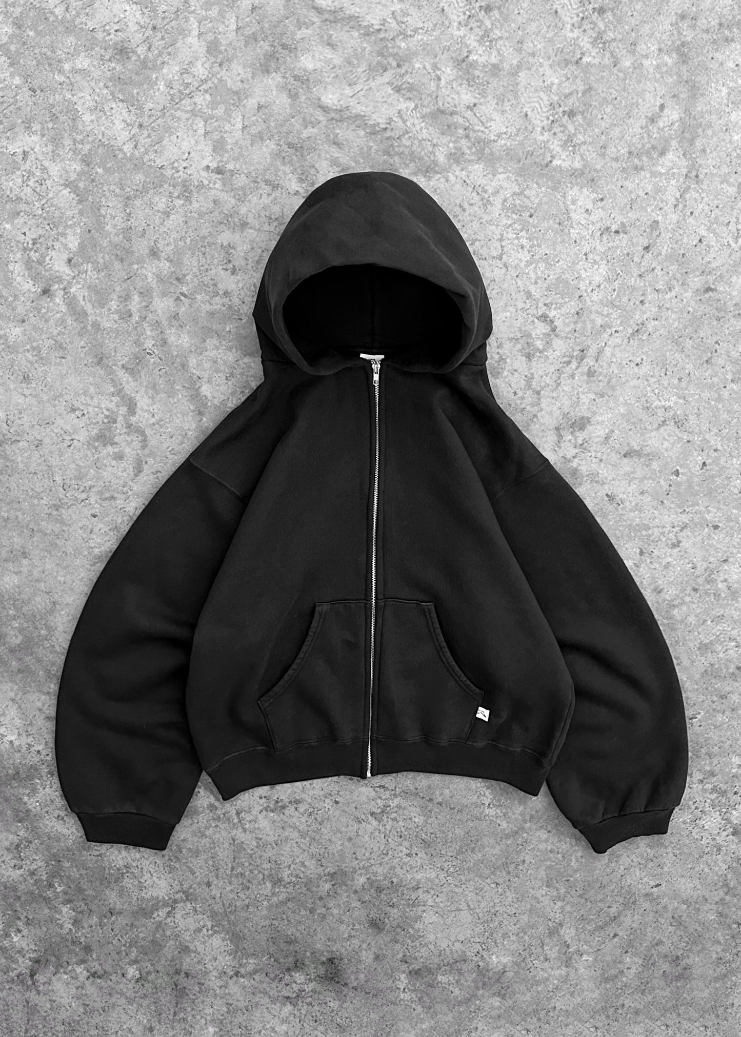 ZIP-UP HOODIE - BLACK